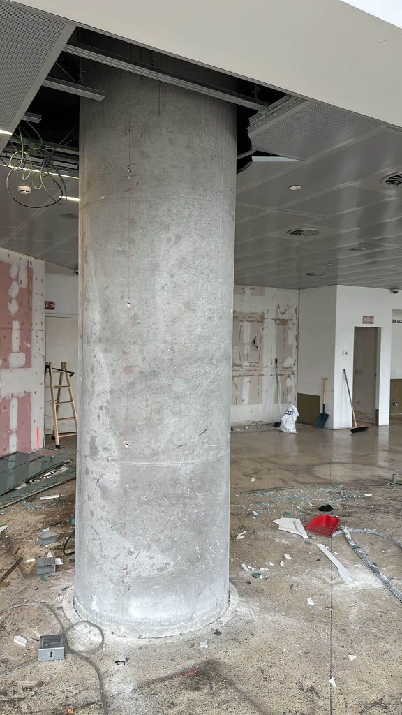 columna en proceso de reforma torre emperador